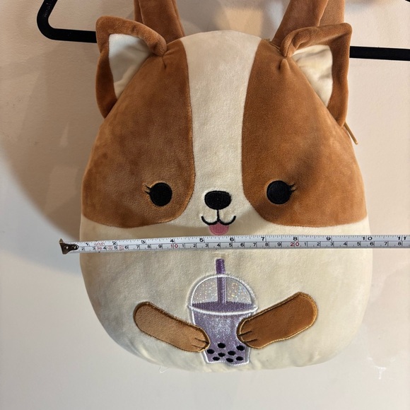 SQUISHMALLOWS Regina Corgie Brown and Cream Puffry Backpack Adjustable Straps - Picture 3 of 10